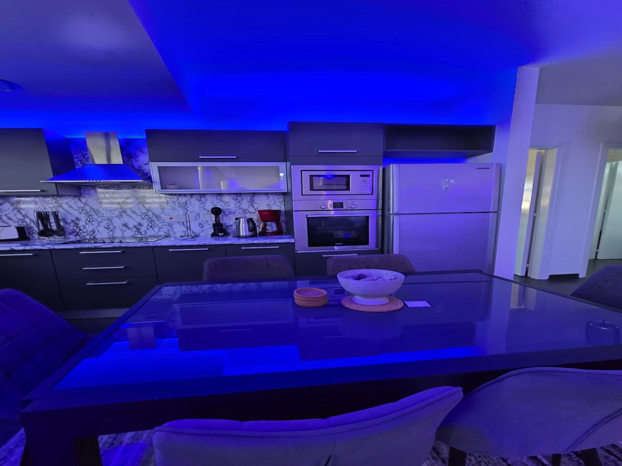 Golden Bay Deluxe Holiday Apartment Protaras Zewnętrze zdjęcie